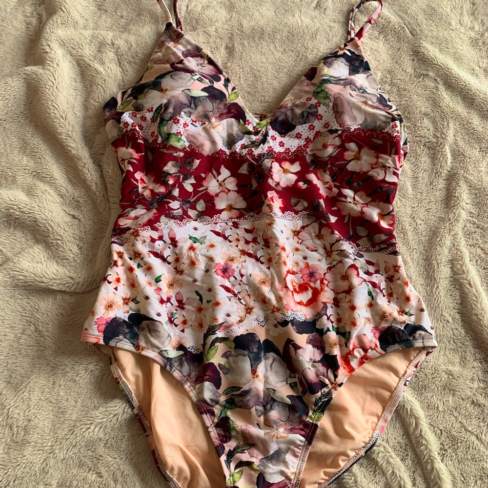 Spring/Summer Floral One Piece w/ Sexy Back
